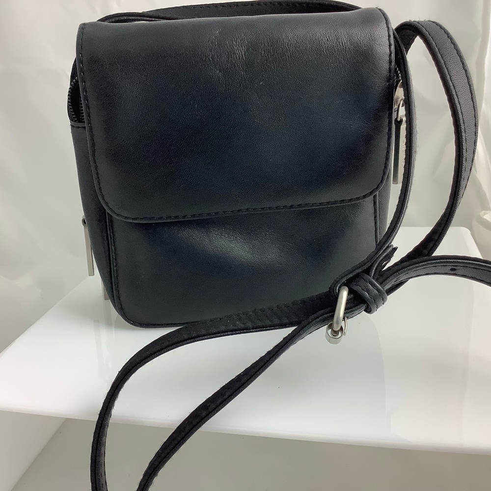 HOBO CROSSBODY BAG